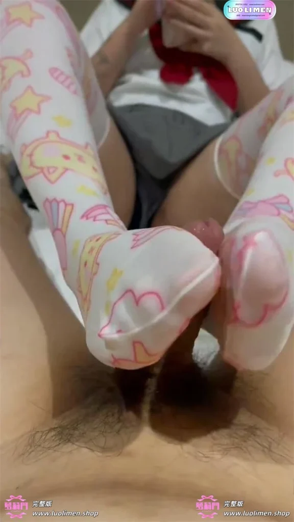 图片[6]-猫崽@maozaiTV 福利订阅 足交足控 Cos福利 极品足控合集-萝莉萌妹