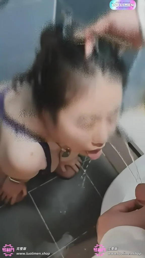 图片[5]-B站福利 清纯巨乳肉感妹曌媌緢 裸舞抖奶尿嘴3根鸡巴同时伺候-萝莉萌妹
